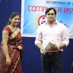 Felicitating-Alumni